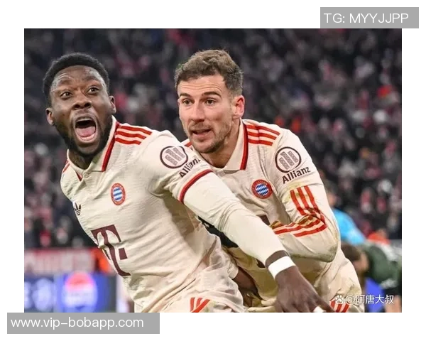 志在必得！拜仁海报展现阿方索戴维斯与杰克逊斗志昂扬的决心