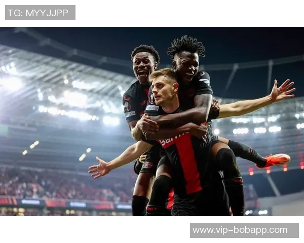 那不勒斯巴黎勒沃库森争夺20岁弗莱堡中场新星曼赞比