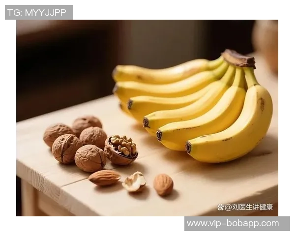 科林斯提醒球迷注意饮食健康多吃香蕉补充纤维营养 科林斯提醒球迷注意饮食健康多吃香蕉补充纤维营养